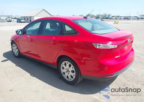 2012 Ford Focus Se z USA, uszkodzony, nr VIN 1FAHP3F21CL290122